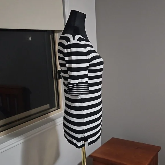 Ralph Lauren Cotton Black & White Stripped Ladies Top Size S. Sleeves ½-Length - Picture 2 of 11